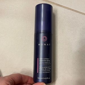 Monat color locking spray